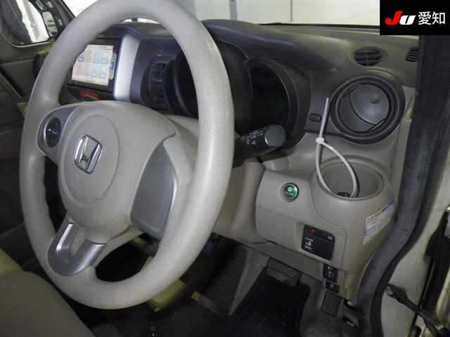 HONDA N-BOX+
