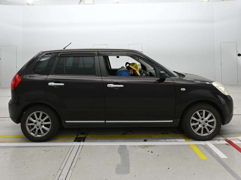MAZDA VERISA