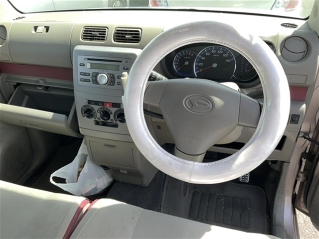 DAIHATSU MOVE CONTE