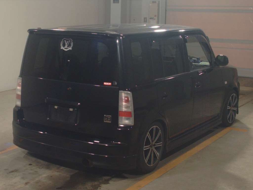 TOYOTA BB