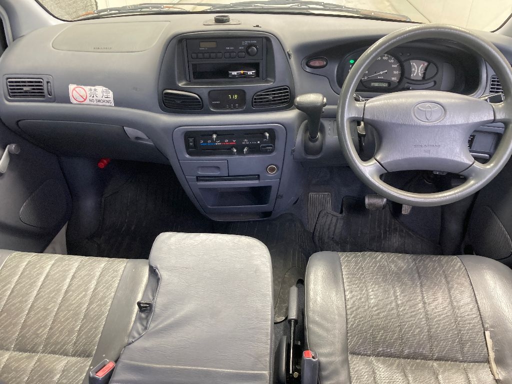 TOYOTA LITE ACE