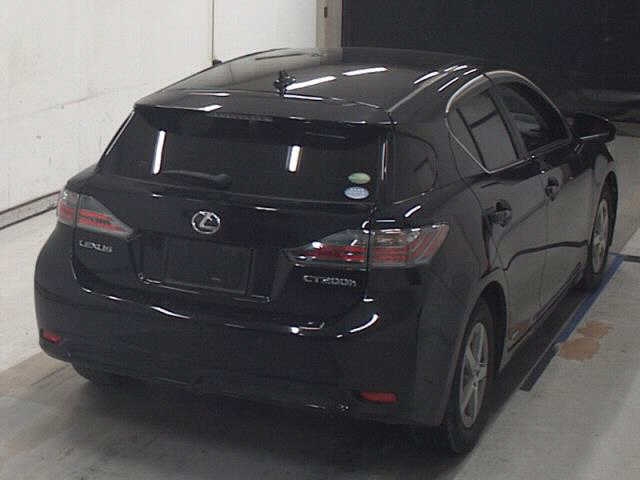 LEXUS CT200H