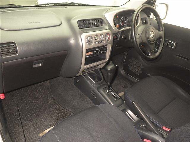 DAIHATSU TERIOS KID