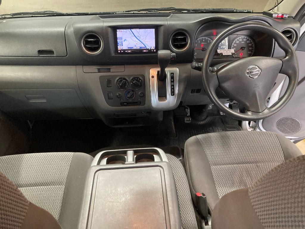 NISSAN NV350 CARAVAN