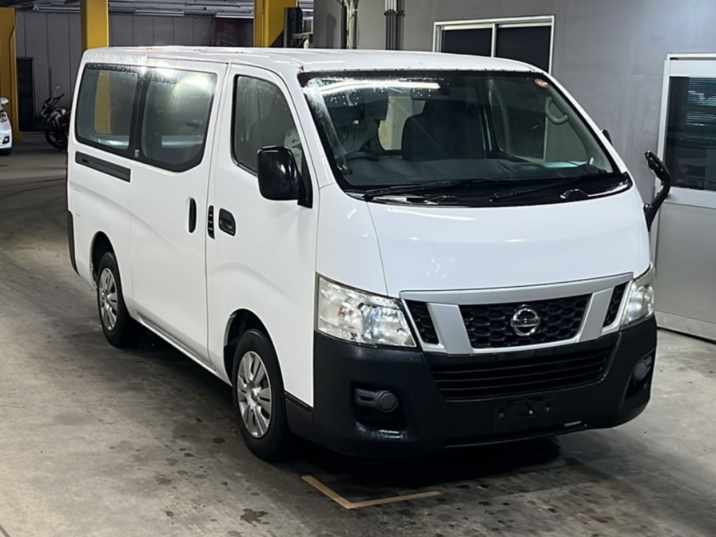 NISSAN NV350 CARAVAN
