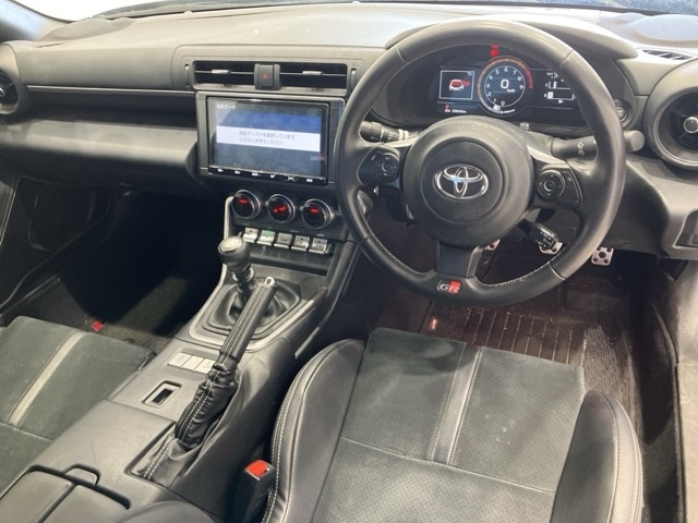 TOYOTA GR 86