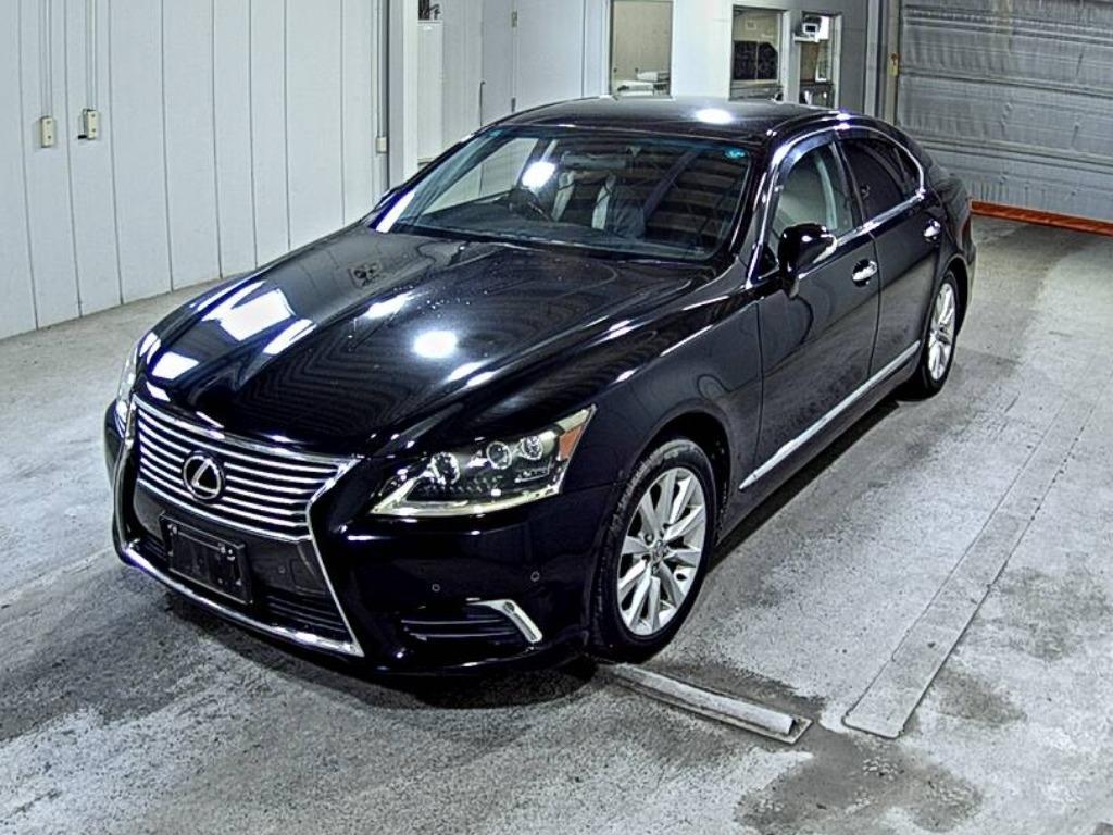 LEXUS LS460