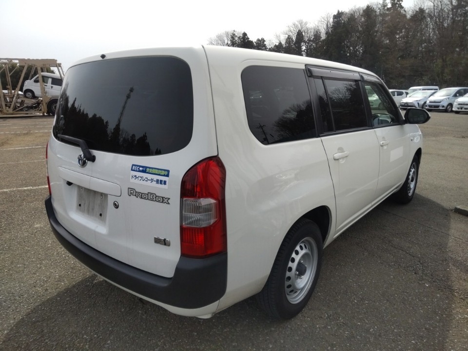 TOYOTA PROBOX