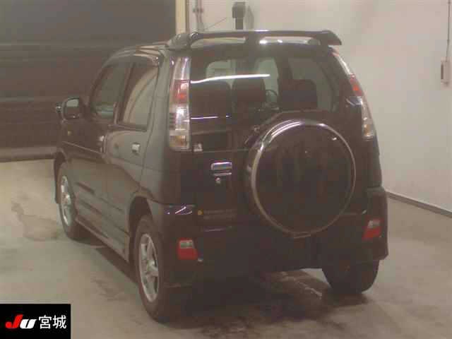 DAIHATSU TERIOS KID