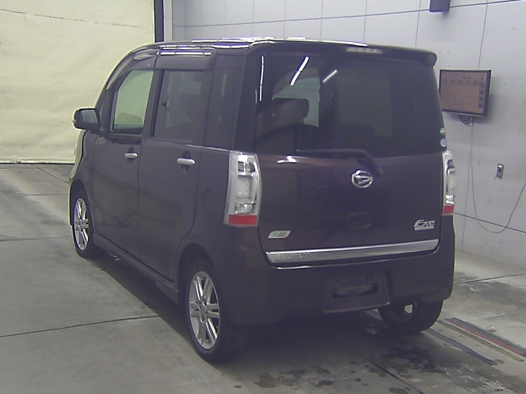 DAIHATSU TANTO EXE