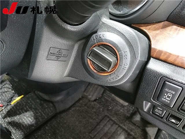 NISSAN PRESAGE
