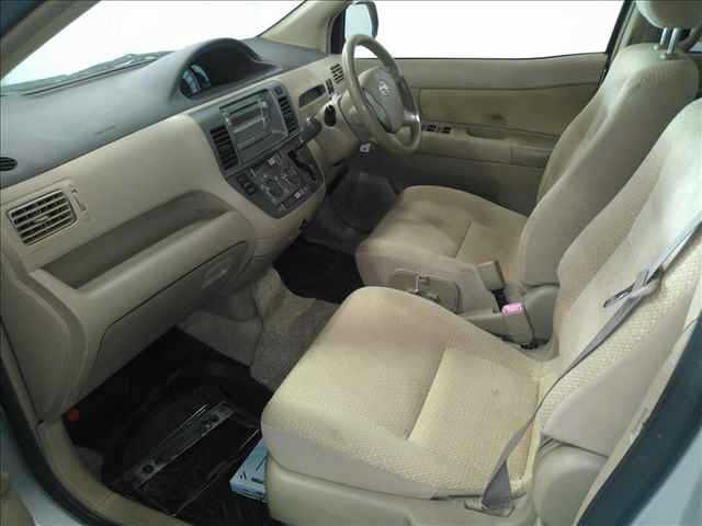 TOYOTA RAUM