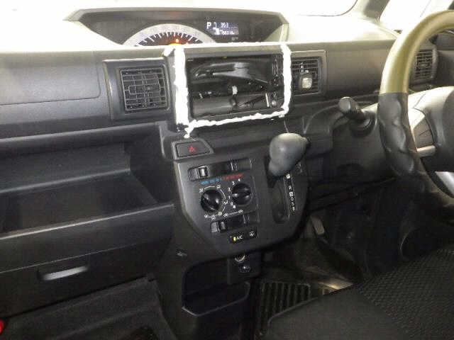 TOYOTA PIXIS MEGA