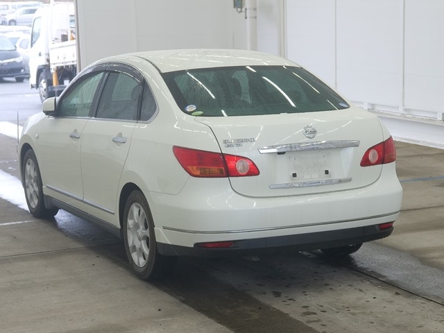 NISSAN BLUEBIRD SYLPHY