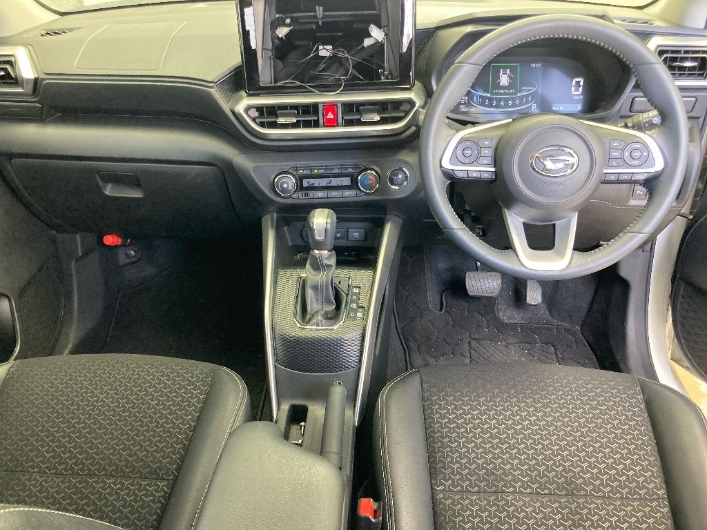 DAIHATSU ROCKY