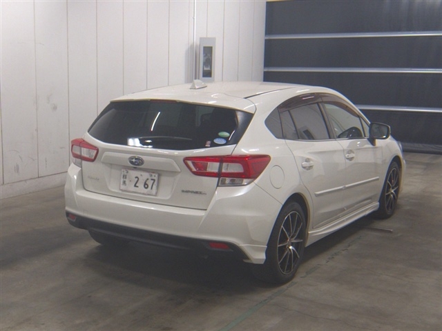 SUBARU XV