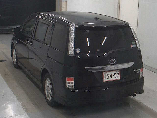 TOYOTA ISIS