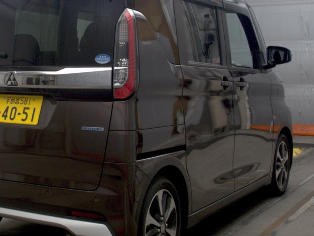 MITSUBISHI EK SPACE