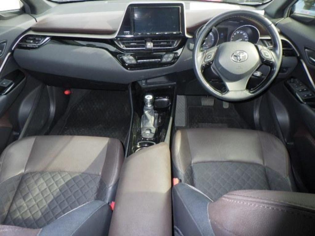 TOYOTA C-HR