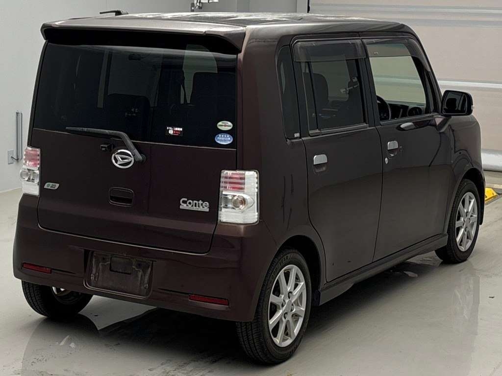 DAIHATSU MOVE CONTE