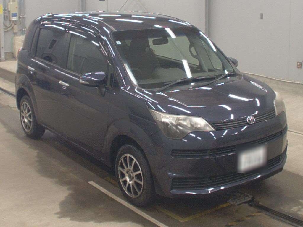 TOYOTA SPADE