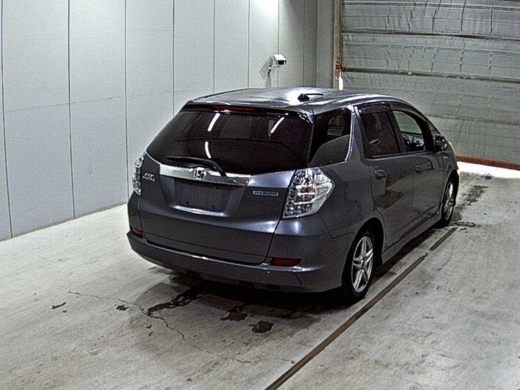 HONDA FIT SHUTTLE