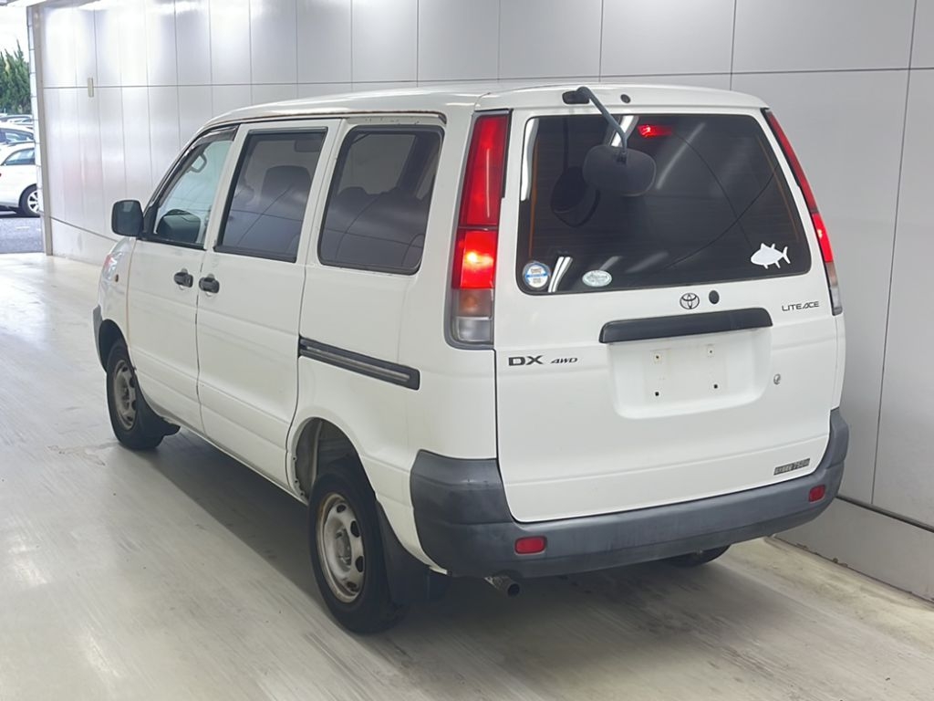 TOYOTA LITE ACE
