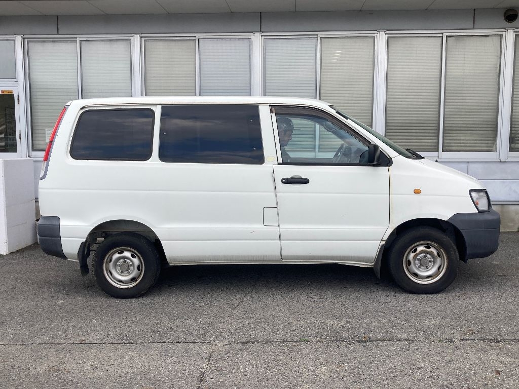 TOYOTA LITE ACE