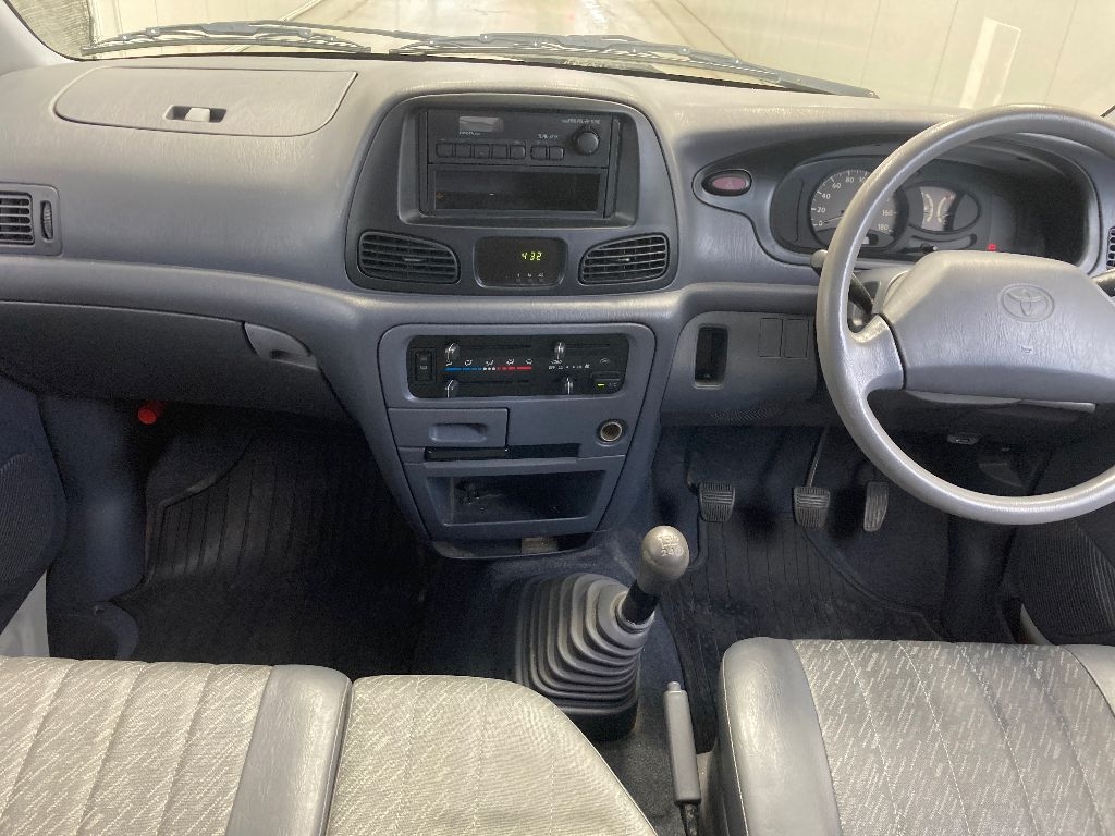 TOYOTA LITE ACE