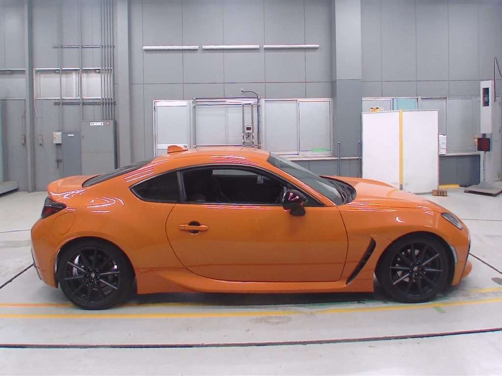 TOYOTA GR 86