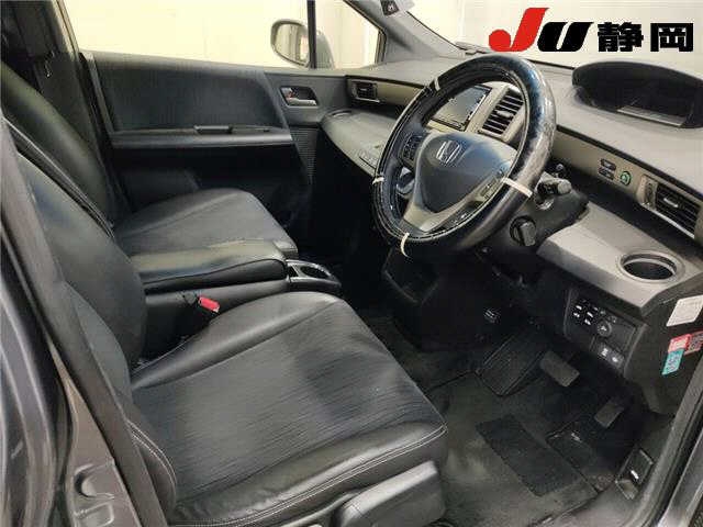 HONDA FREED SPIKE