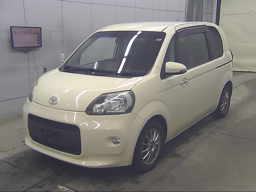 TOYOTA PORTE