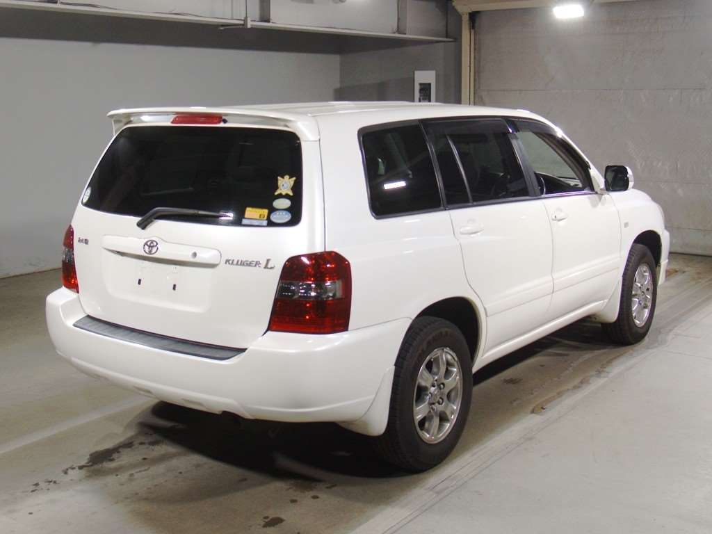 TOYOTA KLUGER V
