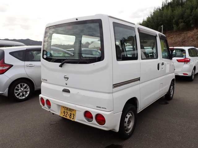 NISSAN CLIPPER
