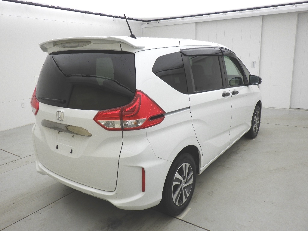 HONDA FREED+