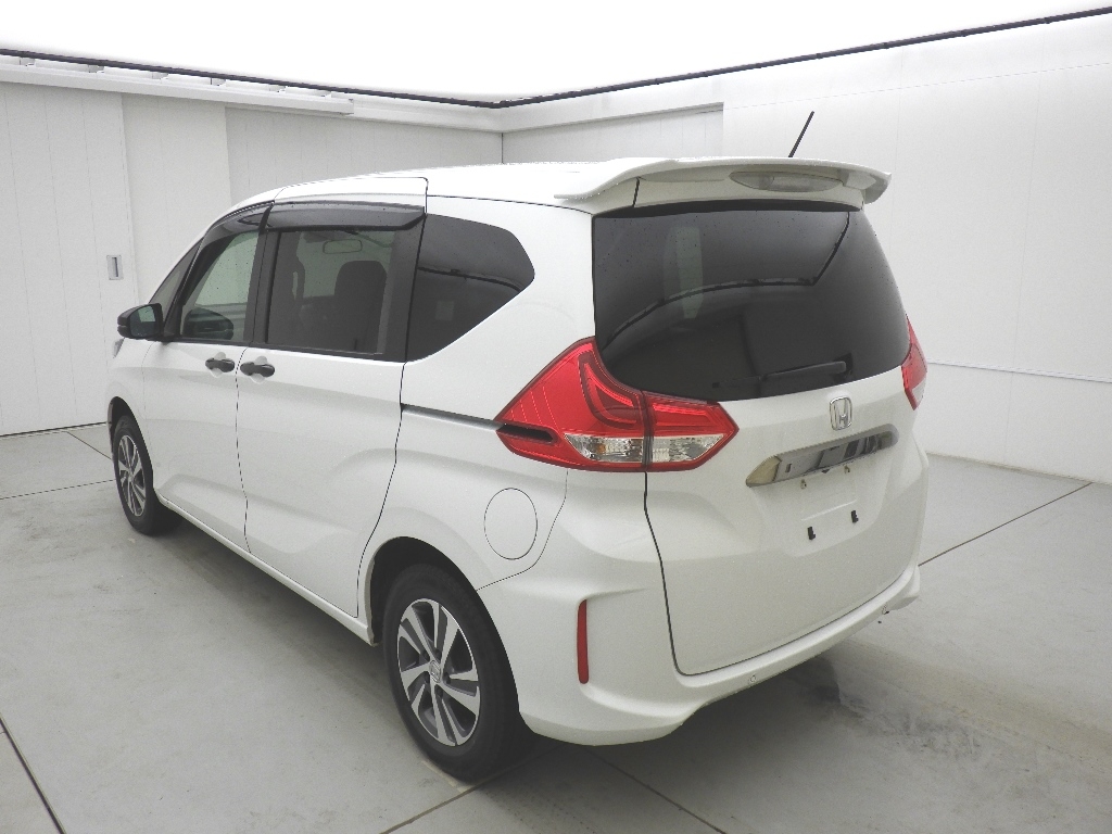 HONDA FREED+