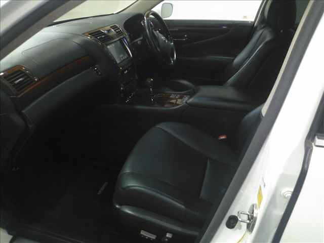 LEXUS LS600H