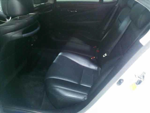LEXUS LS600H