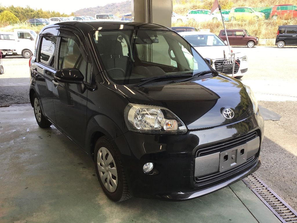 TOYOTA PORTE