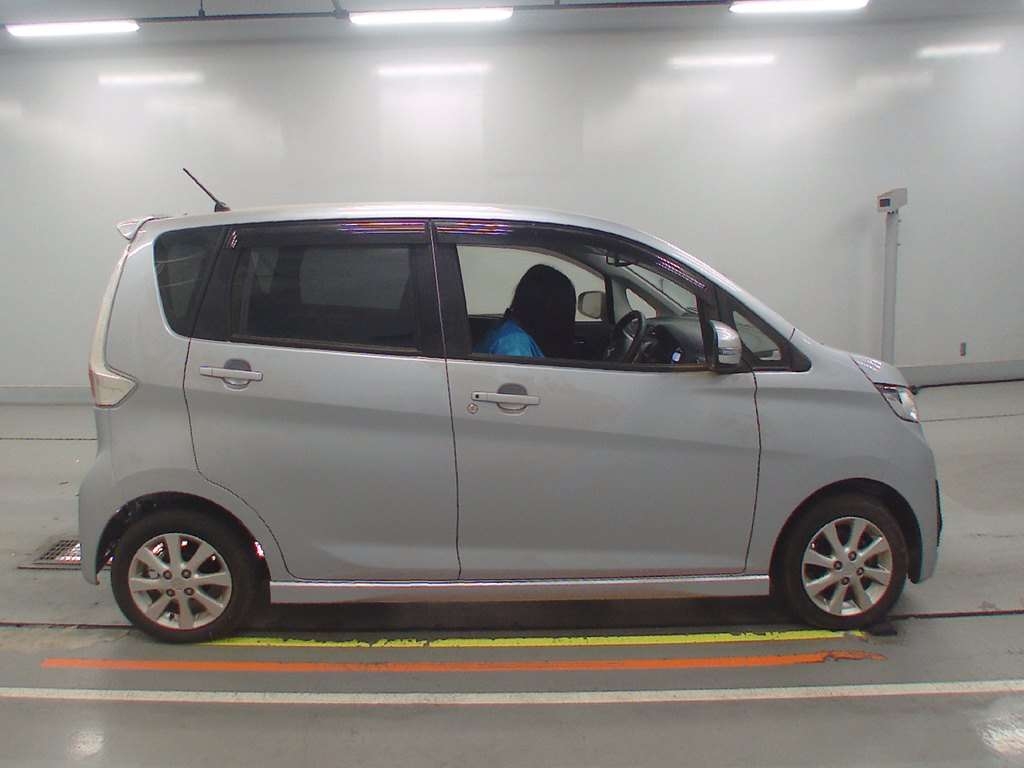 MITSUBISHI EK CUSTOM
