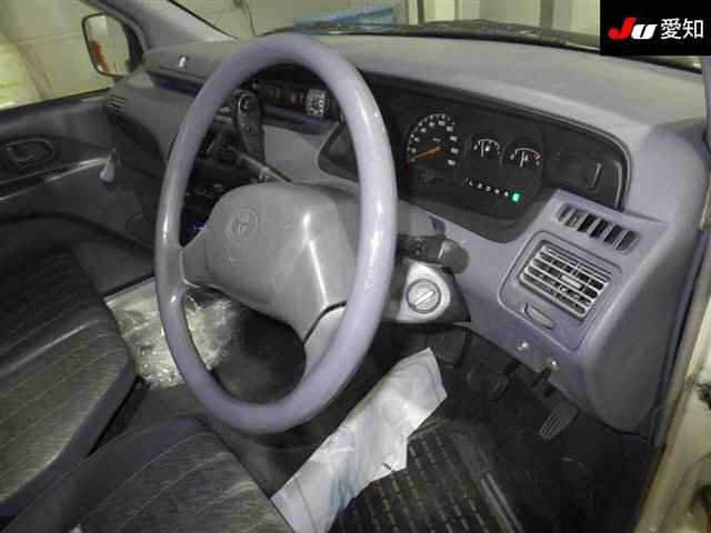 TOYOTA LITE ACE