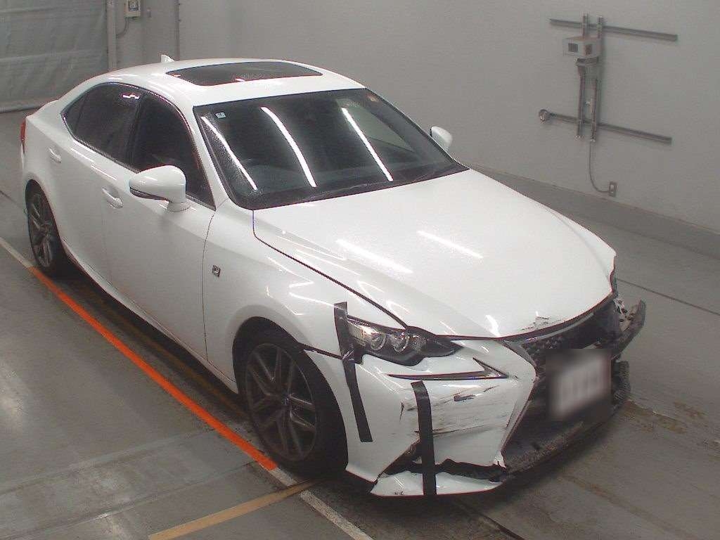 LEXUS IS300H