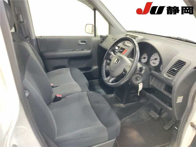 HONDA MOBILIO SPIKE