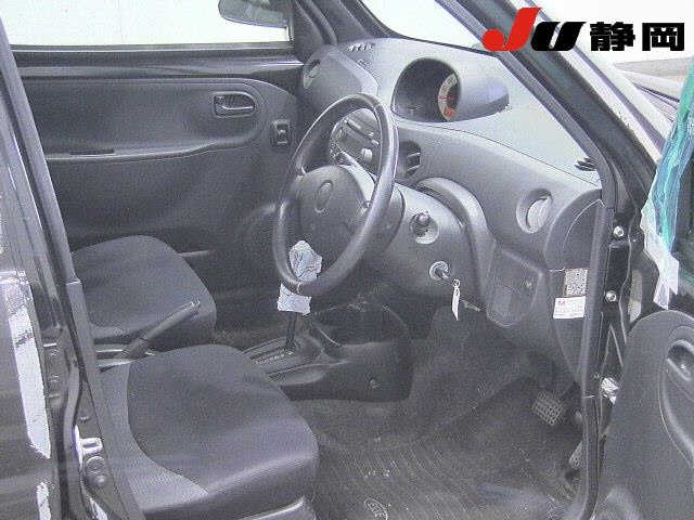 DAIHATSU ESSE
