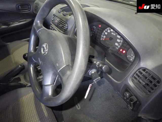 NISSAN AD