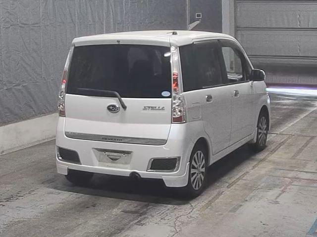 SUBARU STELLA