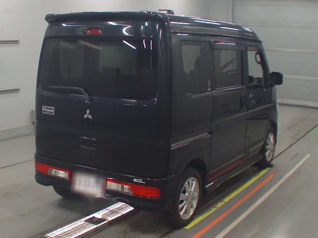 MITSUBISHI TOWN BOX