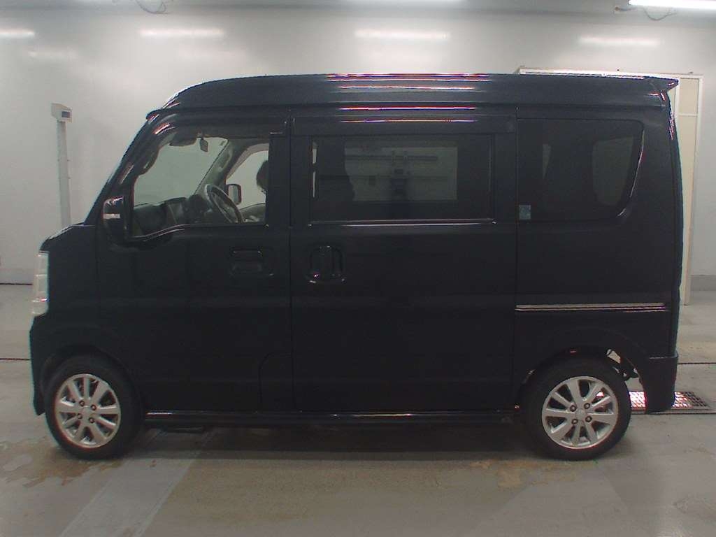MITSUBISHI TOWN BOX