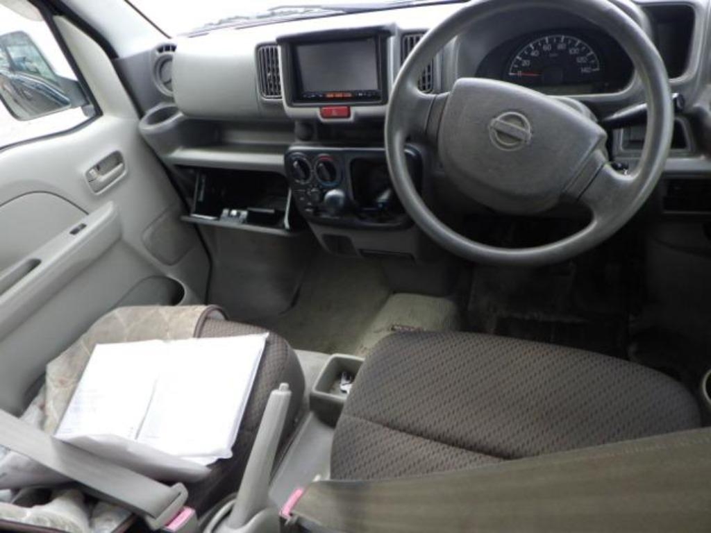 NISSAN NV100 CLIPPER