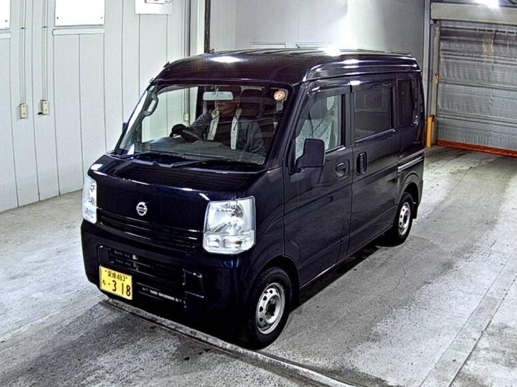 NISSAN NV100 CLIPPER